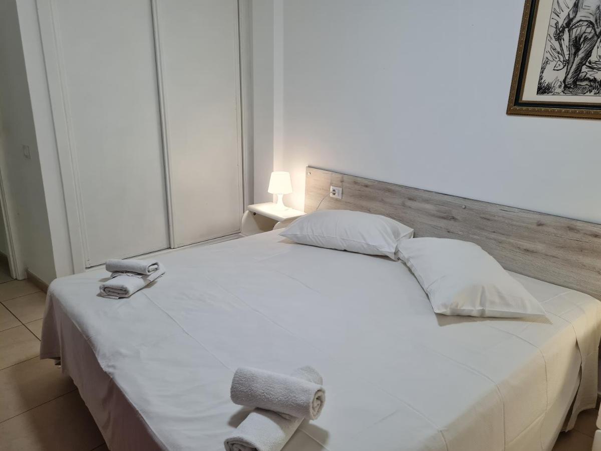 Habitaciones Nathaly Armenime Esterno foto